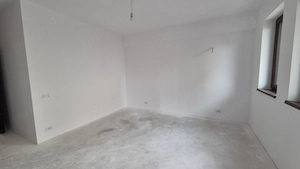 Apartament de vanzare o camera - imagine 5