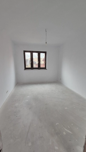 Apartament de vanzare o camera - imagine 14