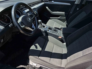 Volkswagen Passat Diesel 2022 - imagine 8