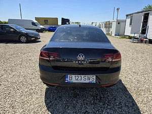 Volkswagen Passat Diesel 2022 - imagine 4