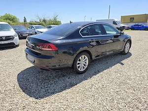 Volkswagen Passat Diesel 2022 - imagine 3