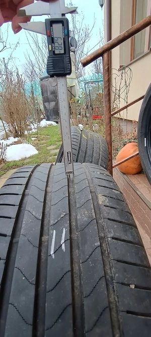 Vând anvelope 4 anvelope vară BRIDGESTONE TURANZA 6 - 225/45 R17 91 Yși jante aliaj DEZENT 17 inch  - imagine 5