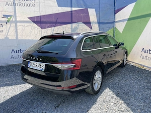 Skoda Superb 2022 - imagine 5
