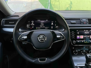 Skoda Superb 2022 - imagine 9