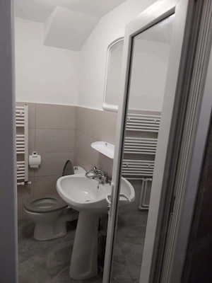 Închiriez garsoniera micro 40 - imagine 4