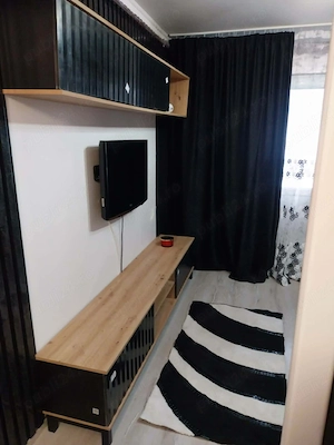 Închiriez garsoniera micro 40 - imagine 2