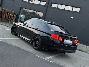 BMW Seria 5 F10 520d, PACHET M Fabrica, Garanții active, ISTORIC, Mașina personală!  - imagine 2