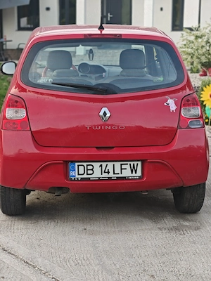 Renault Twingo 1.2 76 cai 2009 - imagine 3