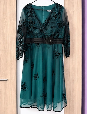 Rochie elegantă de ocazie 