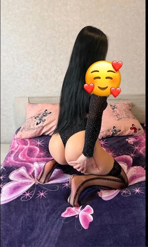 Andrreea servici totale la mine sau la tine 