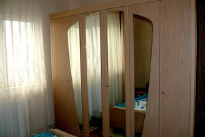 PROPRIETAR , ofer spre închiriere apartament cu 2 camere zona Micălaca 300 - imagine 3