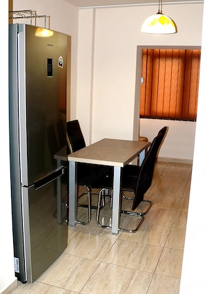 PROPRIETAR , ofer spre închiriere apartament cu 2 camere zona Micălaca 300 - imagine 7