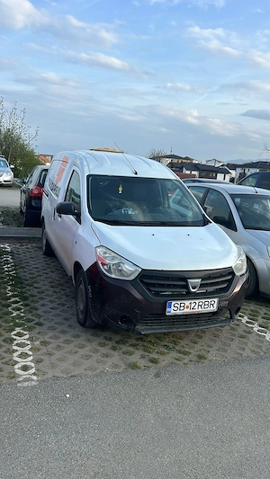 Vanzare autoutilitare - Dacia Dokker  si Volswagen Crafter - imagine 4