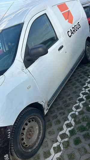 Vanzare autoutilitare - Dacia Dokker  si Volswagen Crafter - imagine 6
