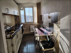 Vând apartament 3 camere Titan - imagine 4