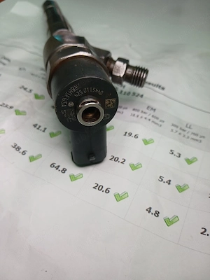injector Bosch cod 0445110524 - imagine 3