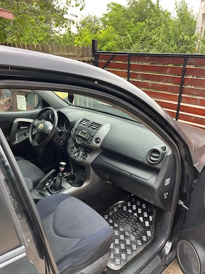 Vând Toyota Rav4 4x4 - imagine 5