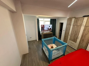 Vand apartament cu 3 camere decomandat ultacentral - imagine 8