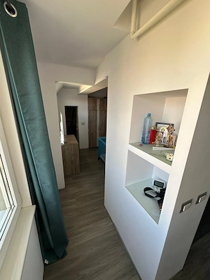 Vand apartament cu 3 camere decomandat ultacentral - imagine 4