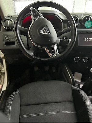 Dacia Duster an 2018 1.5 dci - imagine 2
