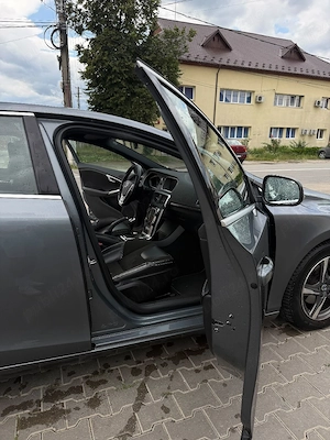 Volvo V40 D2   2016 | 2.0 Diesel | 140 CP - imagine 5