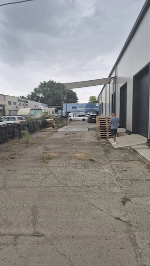 Inchiriez hala str Traian 444 langa peco OMV - imagine 3
