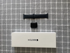 Apple Watch SE 2 2025