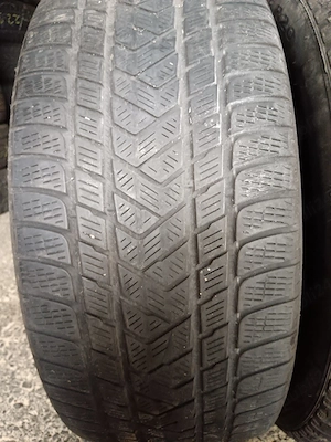 Set 4 anvelope iarna 285/45/20 Pirelli dot 2018 - imagine 4