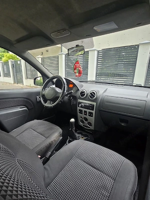 Dacia  Logan  2008  1.6 16V - imagine 5