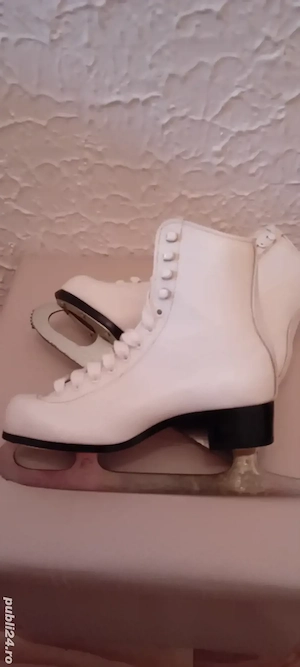 Patine de gheata vintage canadiene SLM pentru femei marimea 24 (36,5)