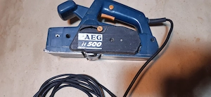Rindea electrica AEG