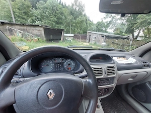 Renault Clio 47..189 km, 1,4 16V - imagine 5