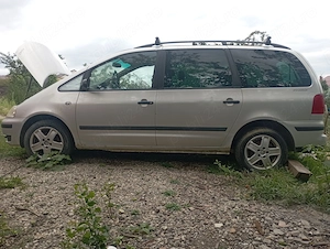 Vând VW Sharan 1.9 Diesel  - imagine 5