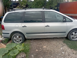 Vând VW Sharan 1.9 Diesel  - imagine 4