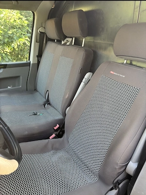 Volkswagen Transporter T5 1.9 TDI 2008 102 CP - imagine 5