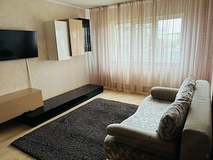 De inchiriat Apartament 3 camere - imagine 4
