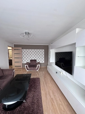 Vanzare apartament cu 3 camere rovine  - imagine 2