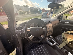 Se vinde Ford Focus 2   avariat spate - imagine 5