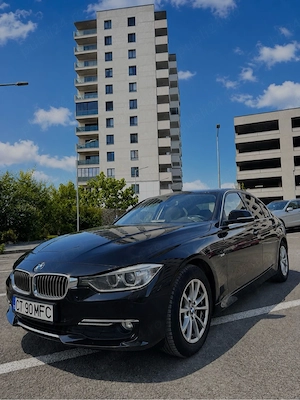 BMW 320d EfficientDynamics Luxury Line   Automat   2014   222.275 km. - imagine 3