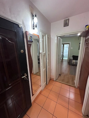 Apartament 3 camere, 66 m , etaj 2 4   gata de mutat, zonă liniștită, aproape de Palas - imagine 9