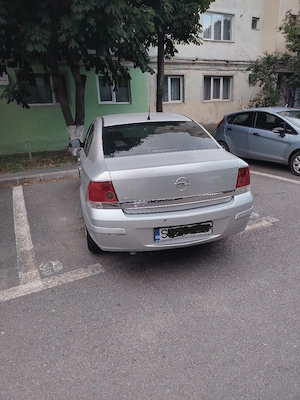 Opel Astra H 2012 - imagine 2