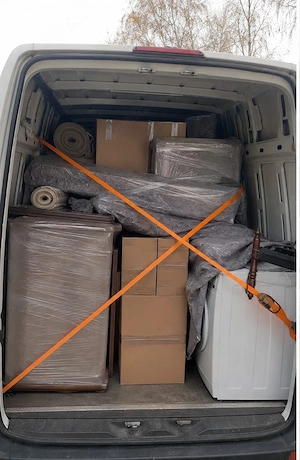 oferim servicii de mutări și debarasări 