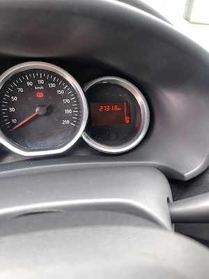 Vand Dacia logan 2019 benzina unic proprietar  - imagine 2