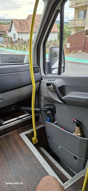 Vand microbuz Mercedes Sprinter 516 - imagine 10
