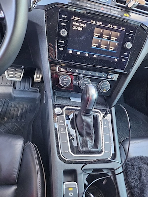  Vînd Arteon Elegance 2.0; 190 CP benzină  - imagine 5