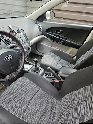 Kia Cee'd 2007   1.4 benzina - imagine 4