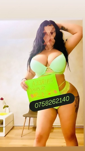 Andreea Nifomana disponibila la tine în oraș 
