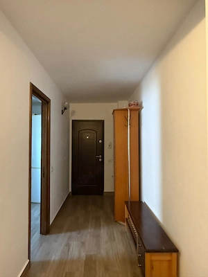 Închiriere apartament cu 2 camere - imagine 4