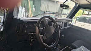 Land Rover Defender  - imagine 5