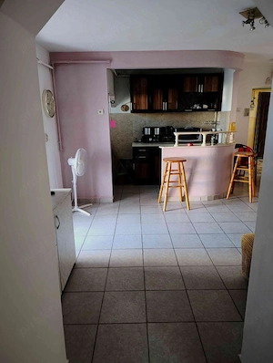 apartament cu 3 camere în Hunedoara de vânzare   - imagine 2